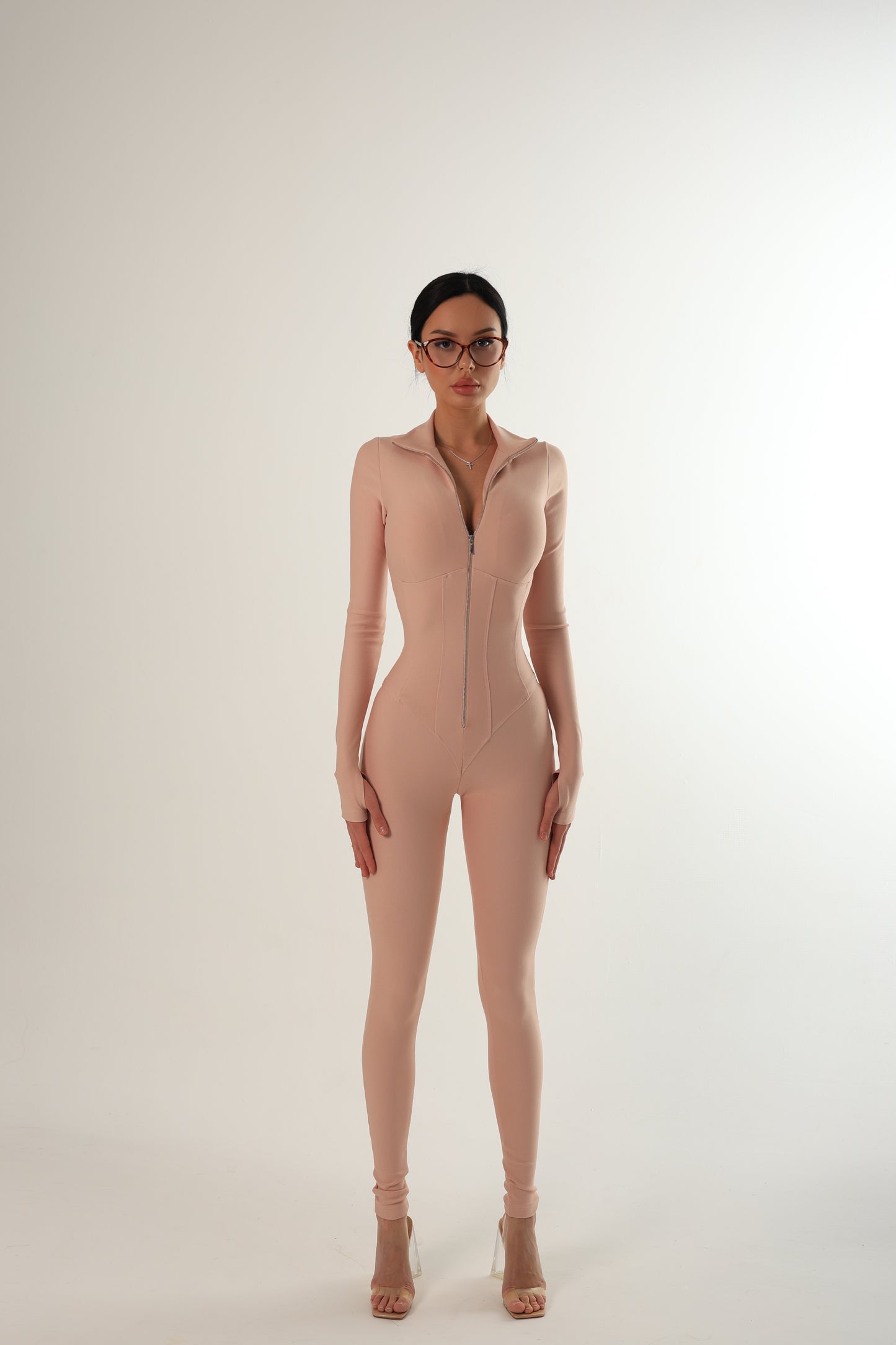 Бандажний комбінезон з ефектом корсету